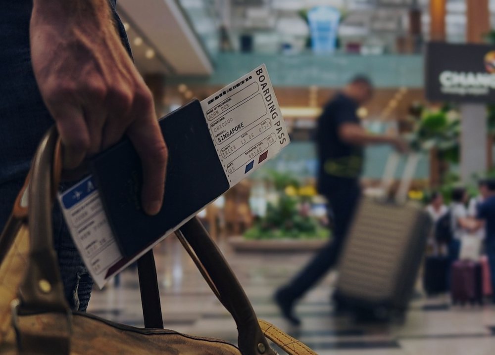 Professional arriving in Singapore to begin work